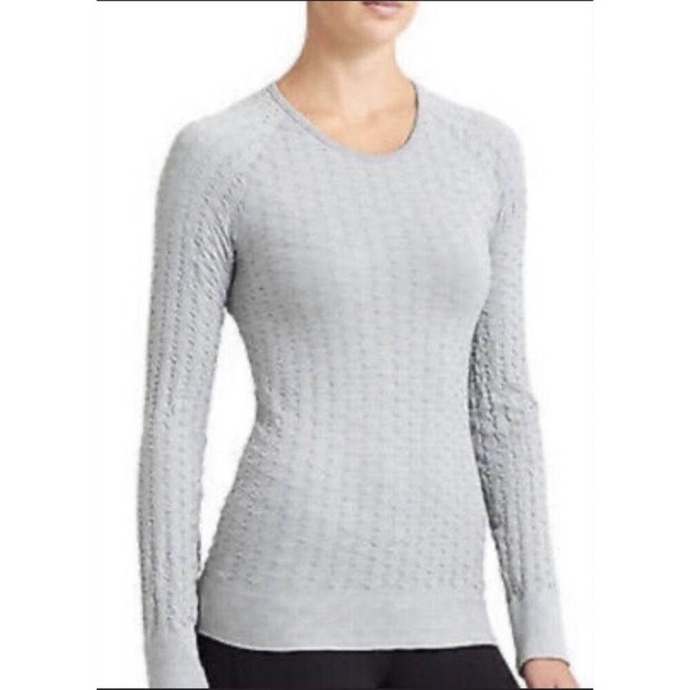 Classic Cable Knit Crewneck Long-Sleeve Top - Light Gray